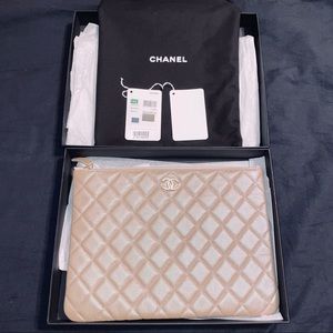 Chanel Pearly O Case Lg Champagne Leather Clutch